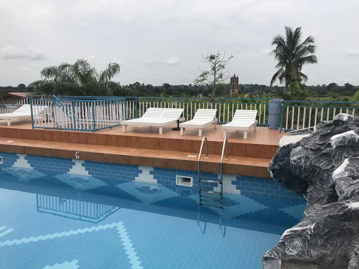 Akosombo Continental Hotel Exterior photo